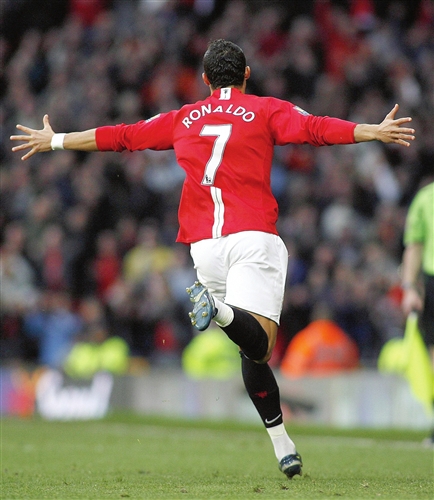 功不仅止步 功不仅止步